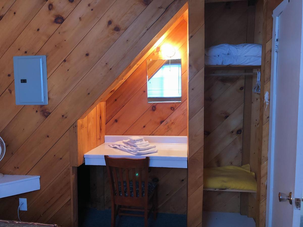 The Waterfront Motel Grand Barachois Экстерьер фото